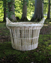 Load image into Gallery viewer, Quarter Cran Herring Basket