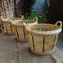 Load image into Gallery viewer, Quarter Cran Herring Basket