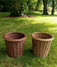 Load image into Gallery viewer, Wastepaper Bin